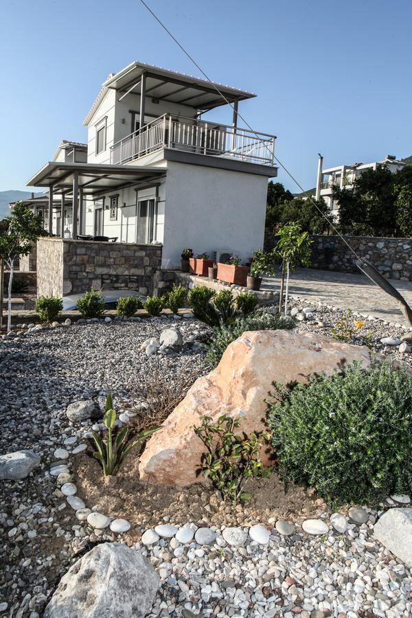 Mountain & Sea Appartement Kalamáta Buitenkant foto